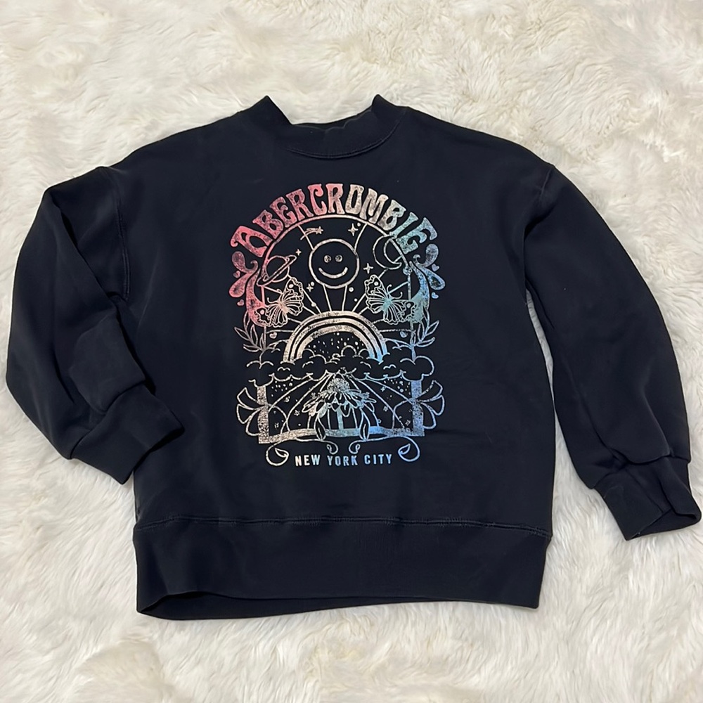 Abercrombie girls smiley face sweatshirt size 5/6